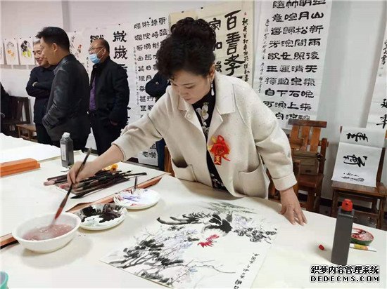 2021“迎新春”宣和·至臻画家侯玉兰网络展